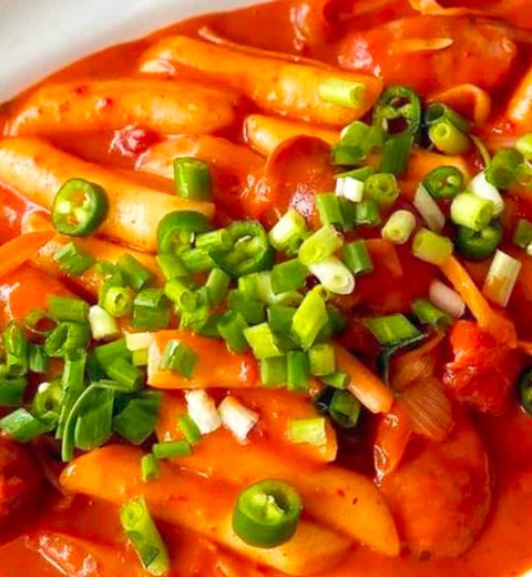 Korean Topokki: Where Tradition Meets Innovation in Modern Cuisine