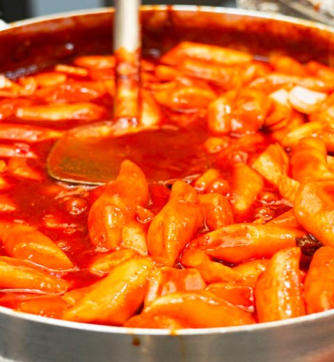 Korean Topokki: Where Tradition Meets Innovation in Modern Cuisine