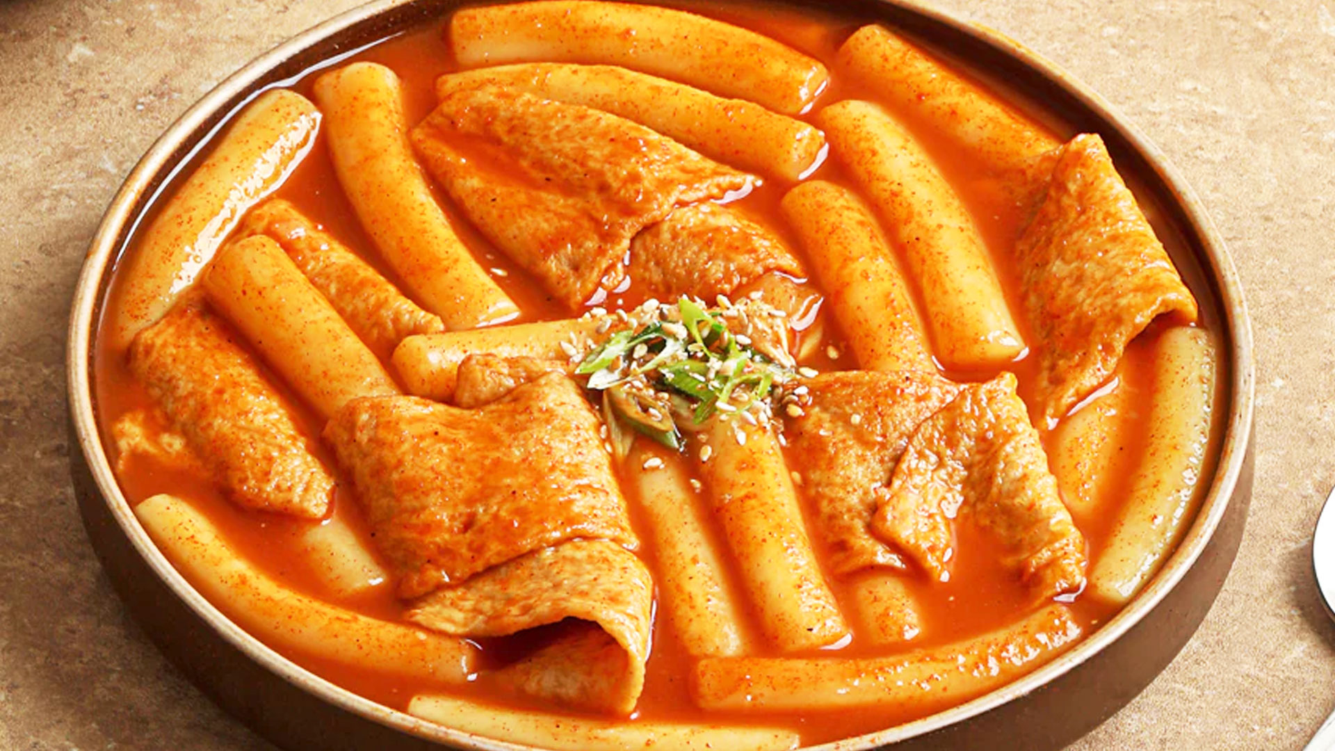 Korean Topokki: Where Tradition Meets Innovation in Modern Cuisine Korean Topokki: Where Tradition Meets Innovation in Modern Cuisine